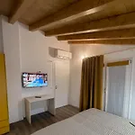 Battista Guest house