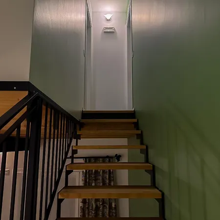 Πανσιόν Battista Σατσίλε